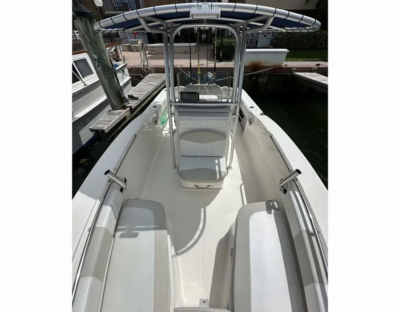 Slide: The Image of Robalo R200 2015 - 5614234