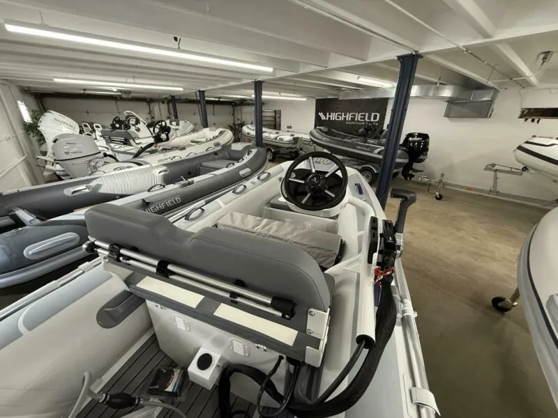 Slide: The Image of Highfield Classic 310 PVC 2026 - 5614284