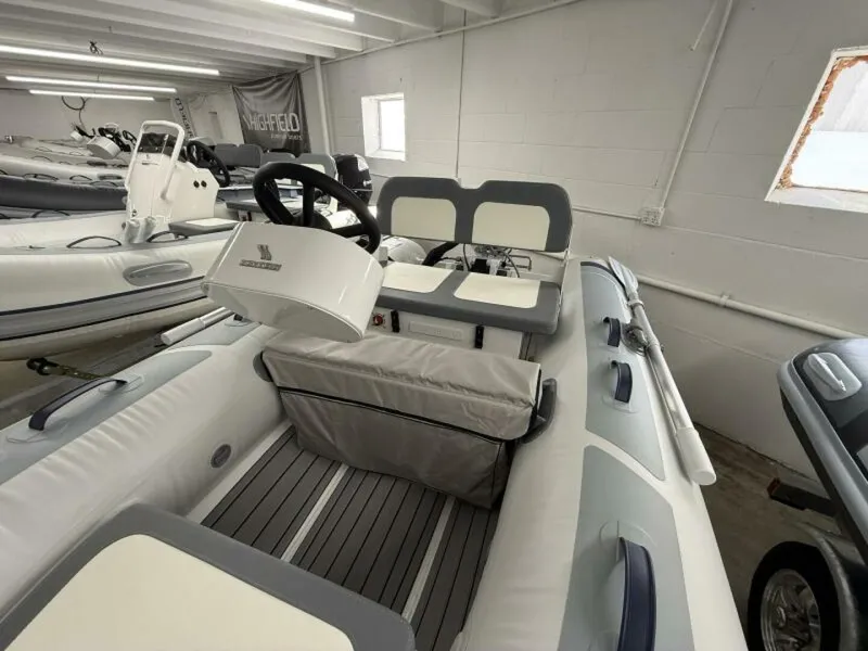 Slide: The Image of Highfield Classic 310 PVC 2026 - 5614285