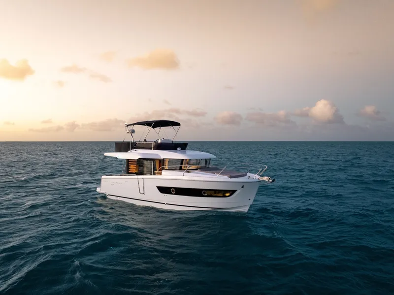 Slide: The Image of Beneteau Swift Trawler 37 2027 - 6179870