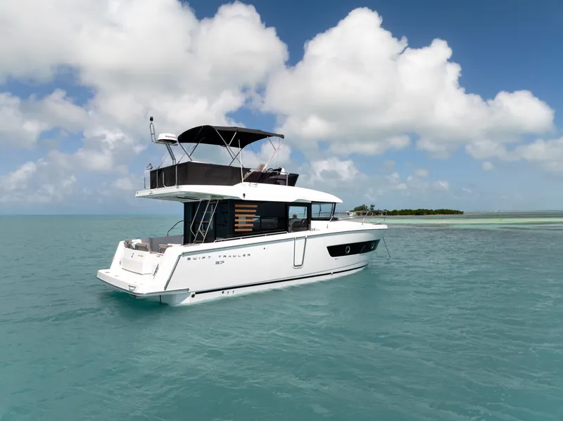 Slide: The Image of Beneteau Swift Trawler 37 2027 - 6179877