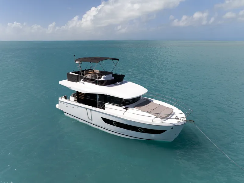 Slide: The Image of Beneteau Swift Trawler 37 2027 - 6179873