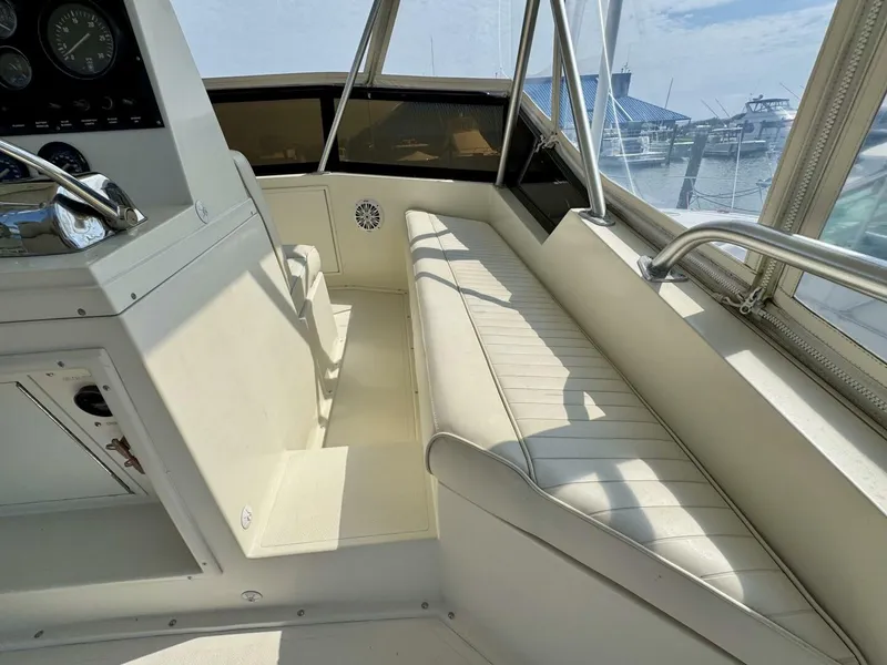 Slide: The Image of Viking 35 Convertible 1988 - 5644759