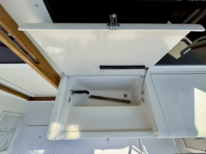 Slide: The Image of Viking 35 Convertible 1988 - 5644749