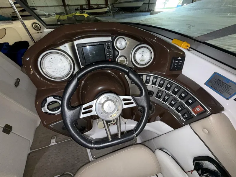 Slide: The Image of Rinker 276 Captiva Bowrider 2013 - 5614925