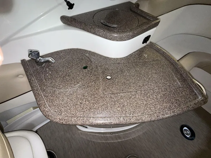 Slide: The Image of Rinker 276 Captiva Bowrider 2013 - 5614928