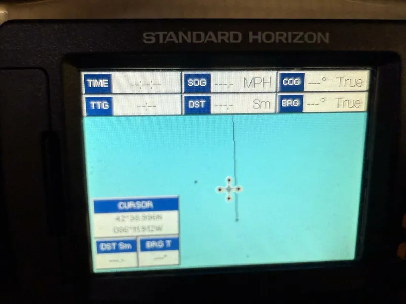 Slide: The Image of Rinker 276 Captiva Bowrider 2013 - 5614940