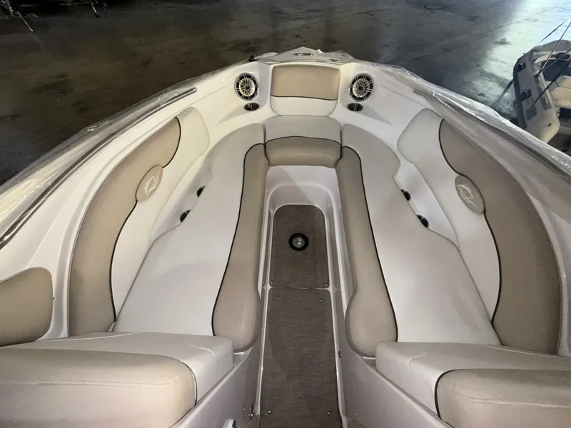 Slide: The Image of Rinker 276 Captiva Bowrider 2013 - 5614923