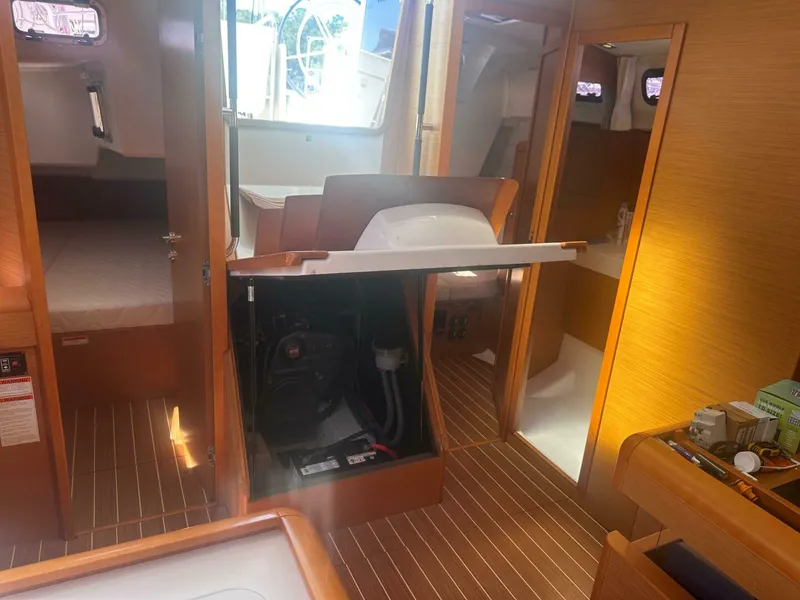 Slide: The Image of 1040 SO509 Engine Access - 5623167