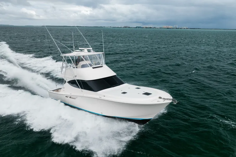 The Image of Tiara 48 Convertible 2015 - 8604708