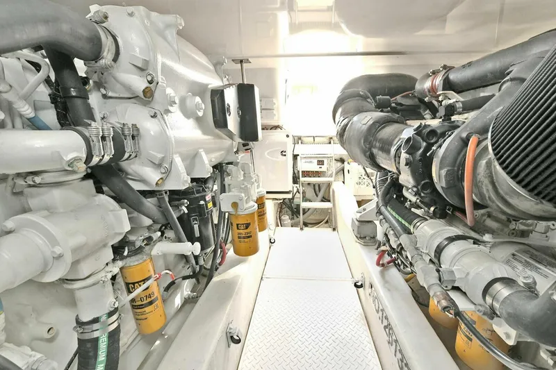 Slide: The Image of Tiara 48 Convertible 2015 - 5615380