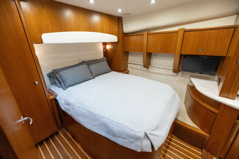 Slide: The Image of Tiara 48 Convertible 2015 - 8604785