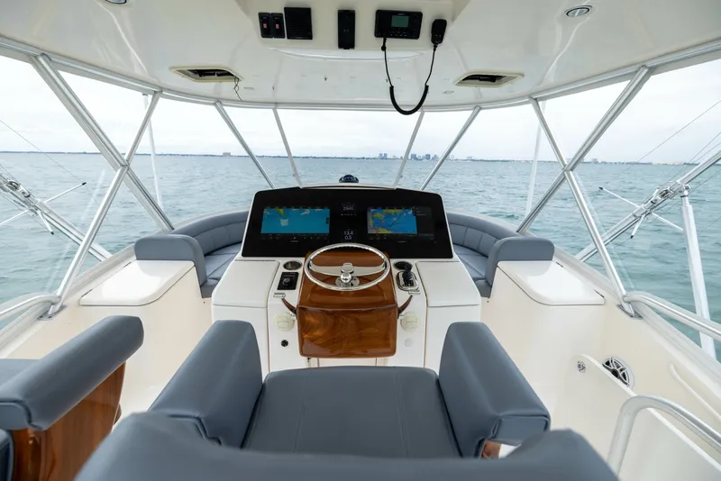 Slide: The Image of Tiara 48 Convertible 2015 - 8604756