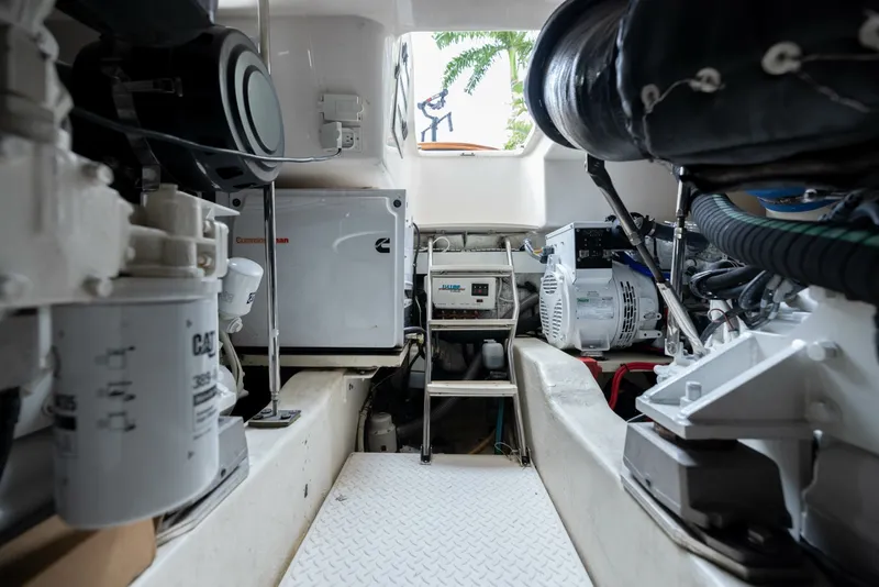 Slide: The Image of Tiara 48 Convertible 2015 - 8604693