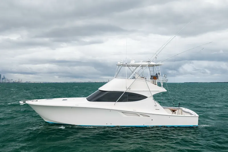 Slide: The Image of Tiara 48 Convertible 2015 - 8604688