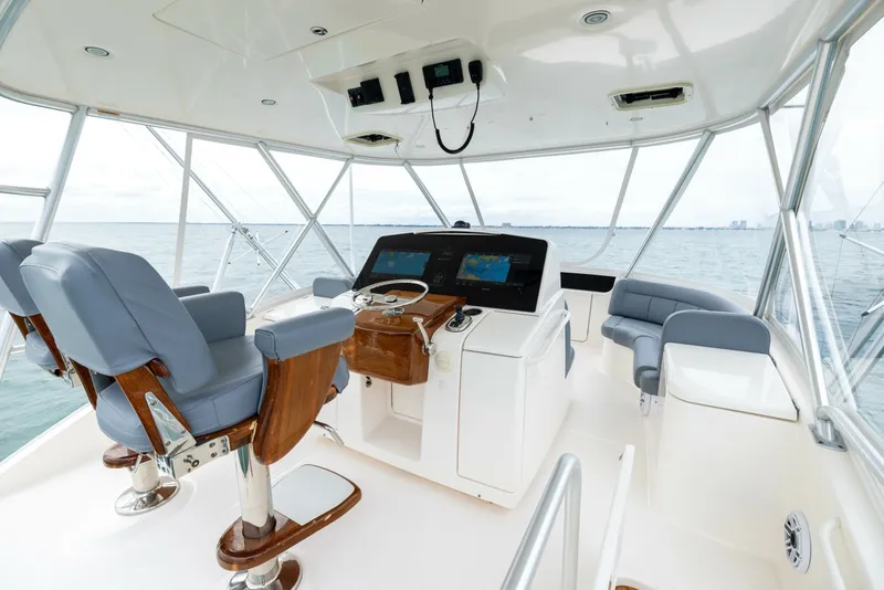 Slide: The Image of Tiara 48 Convertible 2015 - 8604754