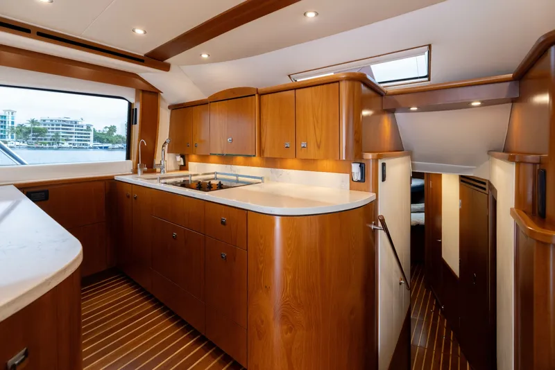Slide: The Image of Tiara 48 Convertible 2015 - 8604673