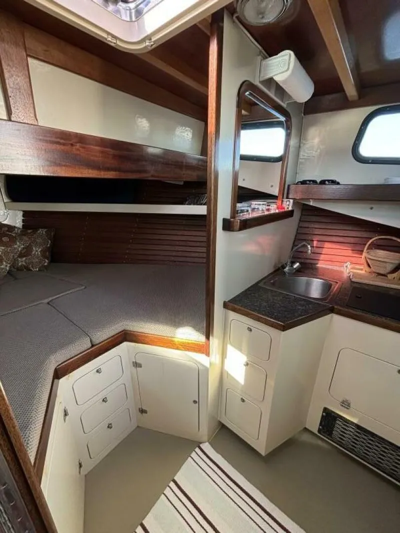 Slide: The Image of Stanley Greenwood Novi 1982 - 5616444