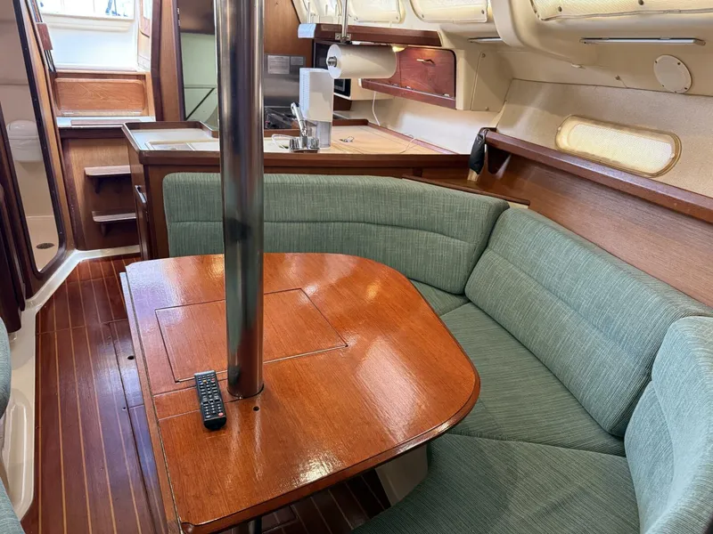 Slide: The Image of Hunter 336 1997 - 5844138