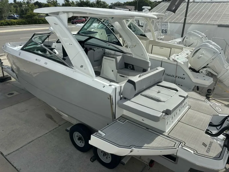 The Image of Four Winns H9 2026 - 5615945