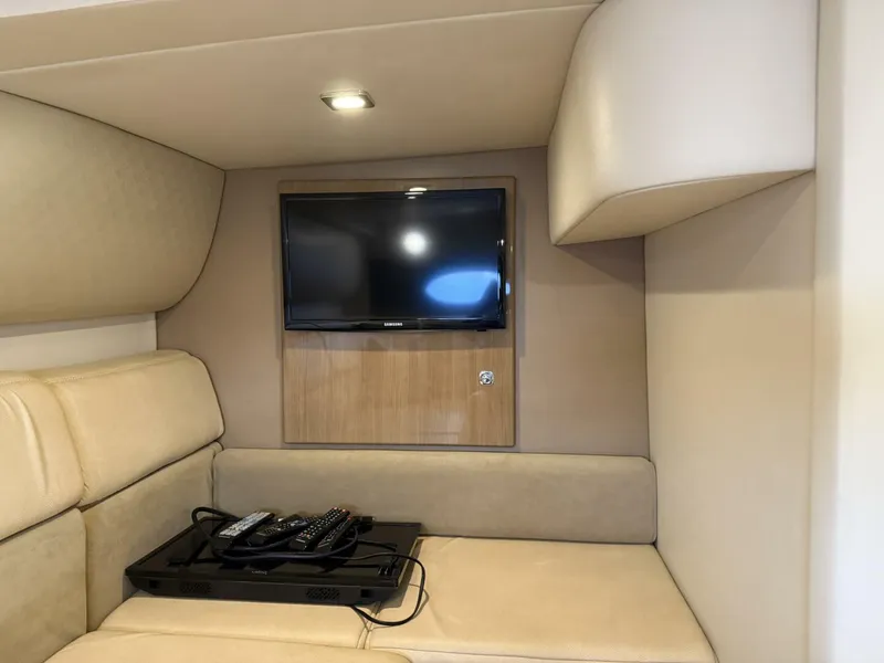 Slide: The Image of Formula Boats 37 Performance Cruiser 2016 - 5618706