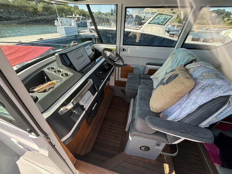 Slide: The Image of Axopar 28 Cabin Brabus Trim 2019 - 5616556