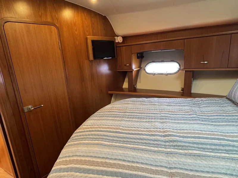 Slide: The Image of Tiara 5800 Sovran 2014 - 5616681