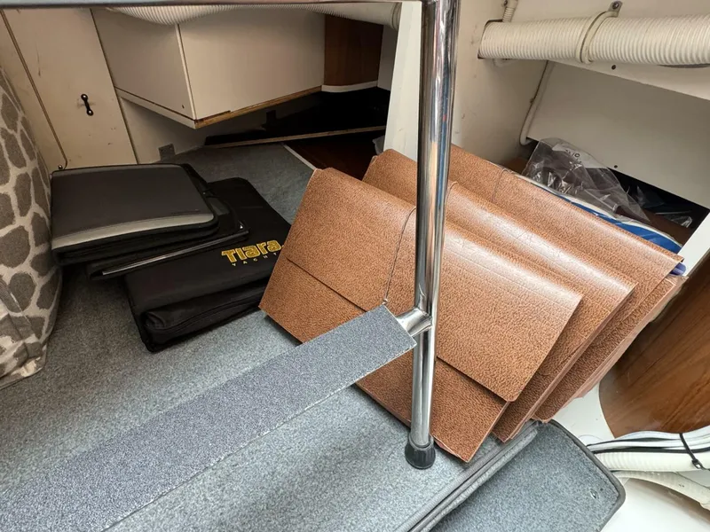 Slide: The Image of Tiara 5800 Sovran 2014 - 5616714