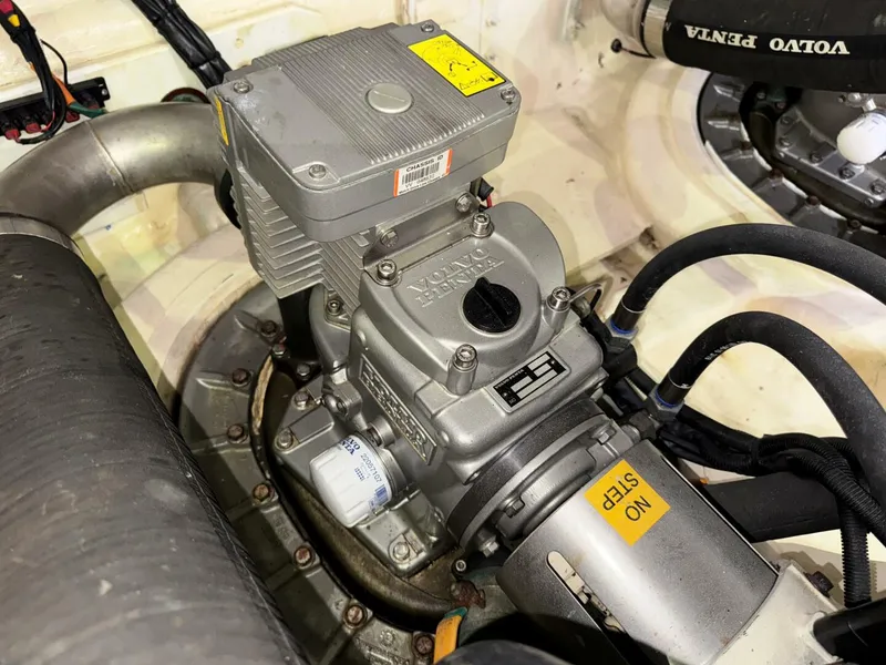 Slide: The Image of Tiara 5800 Sovran 2014 - 5616632