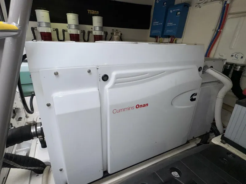 Slide: The Image of Tiara 5800 Sovran 2014 - 5616696