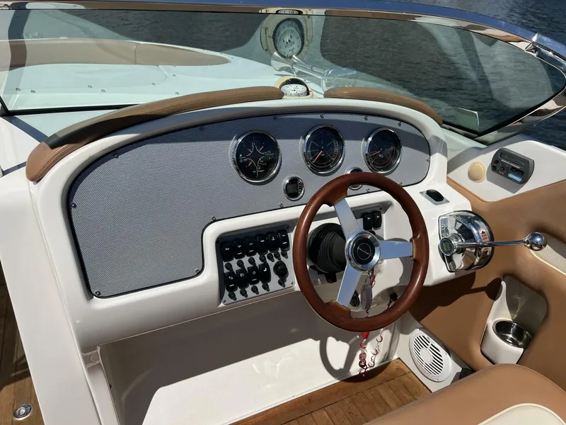 Slide: The Image of Chris-Craft Launch 28 Heritage Edition 2008 - 5617340