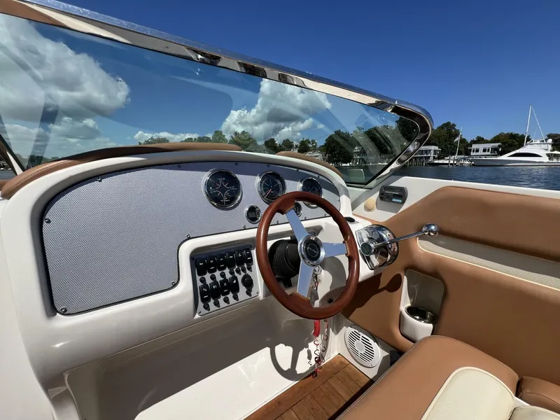 Slide: The Image of Chris-Craft Launch 28 Heritage Edition 2008 - 5617342