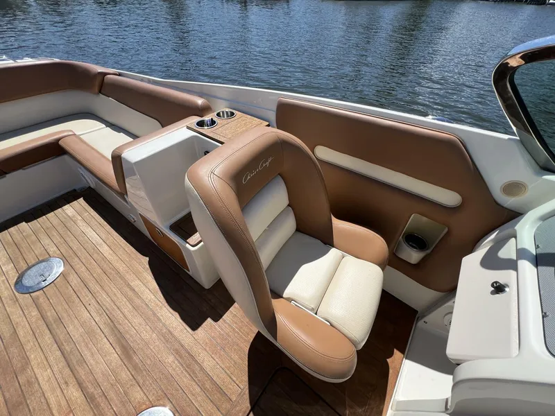 Slide: The Image of Chris-Craft Launch 28 Heritage Edition 2008 - 5617345