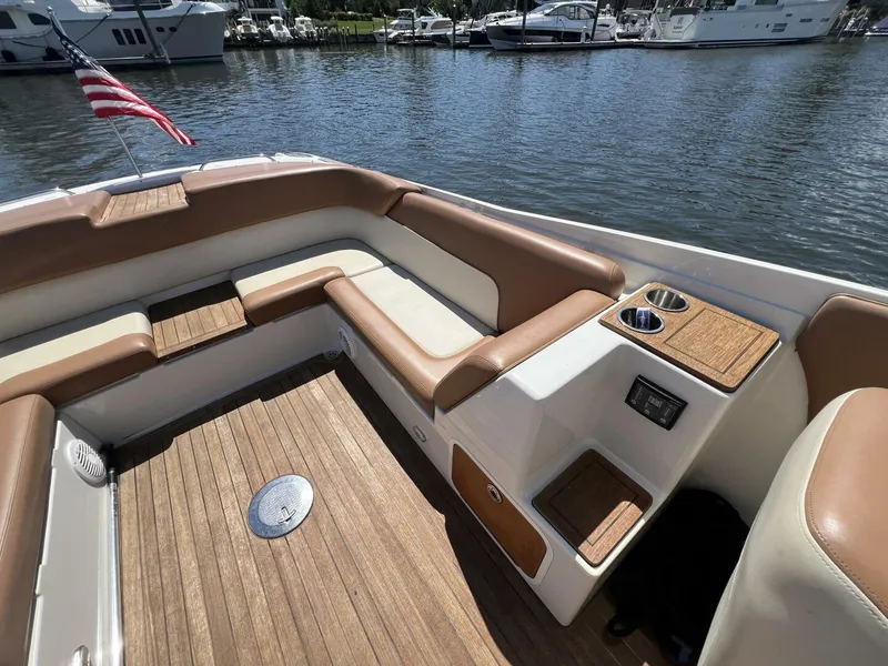 Slide: The Image of Chris-Craft Launch 28 Heritage Edition 2008 - 5617346