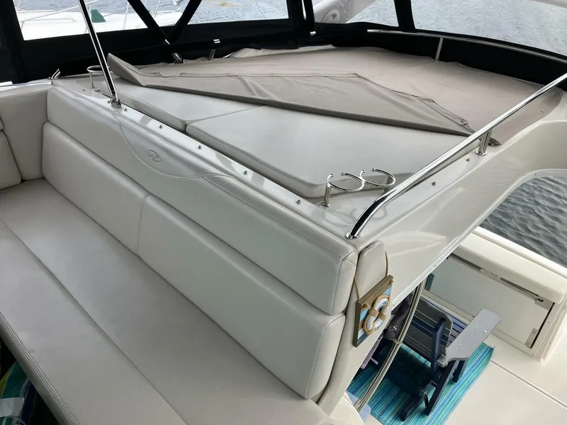 Slide: The Image of Regal 3780 Commodore 2001 - 5617448