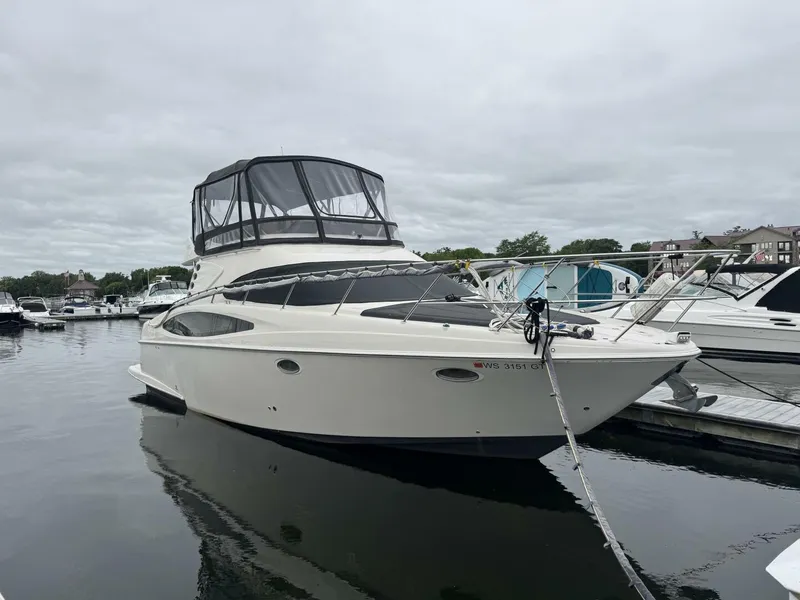 Slide: The Image of Regal 3780 Commodore 2001 - 5617438