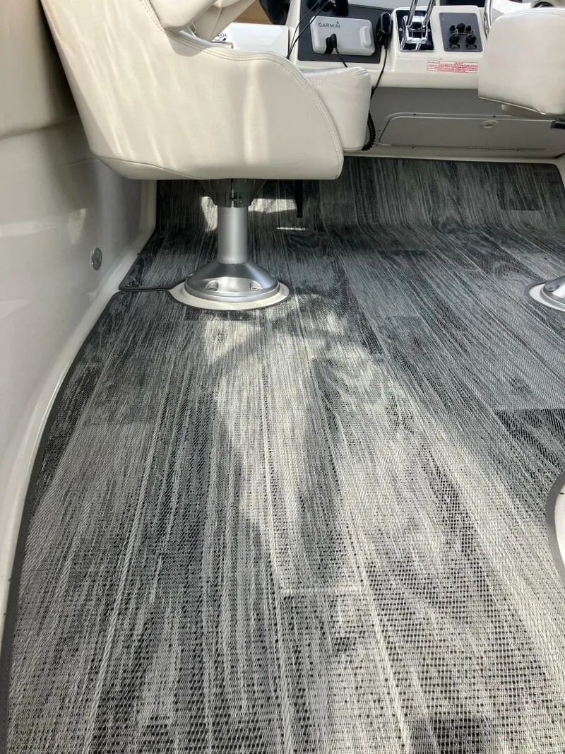 Slide: The Image of Regal 3780 Commodore 2001 - 5617426