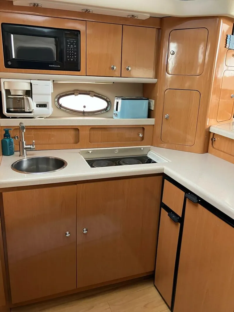 Slide: The Image of Regal 3780 Commodore 2001 - 5617456