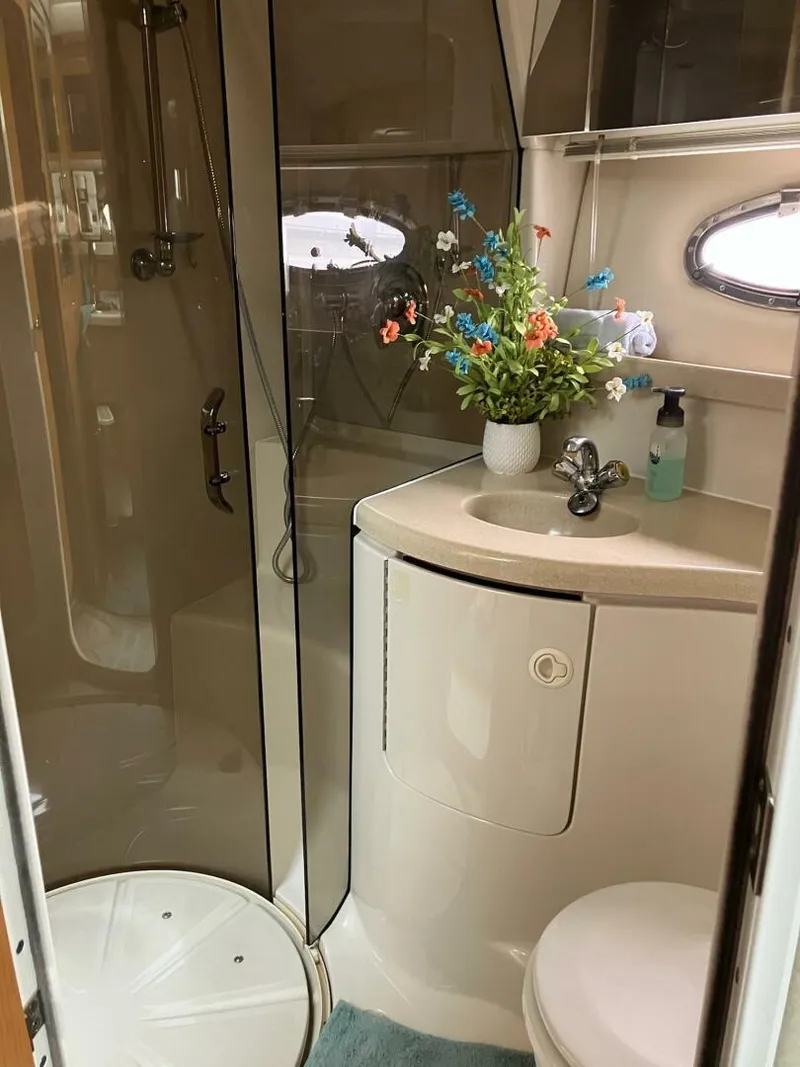 Slide: The Image of Regal 3780 Commodore 2001 - 5617459