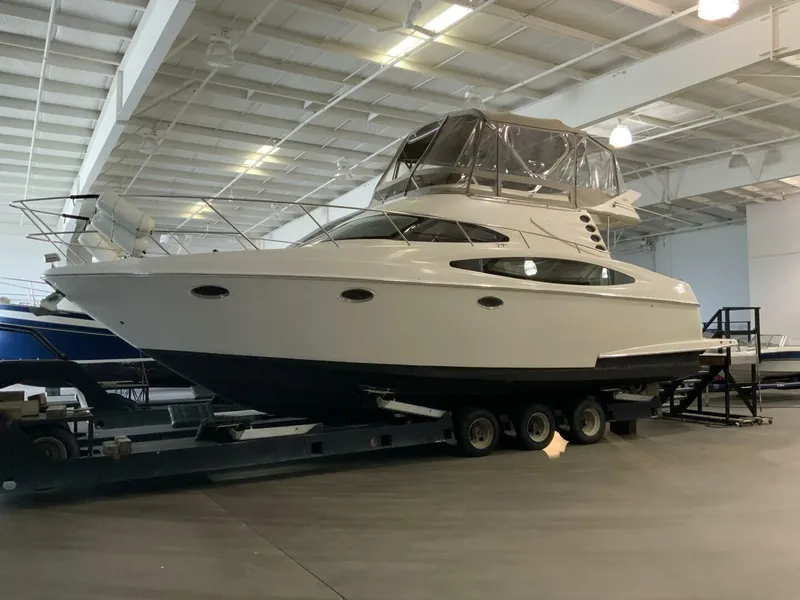 Slide: The Image of Regal 3780 Commodore 2001 - 5617467