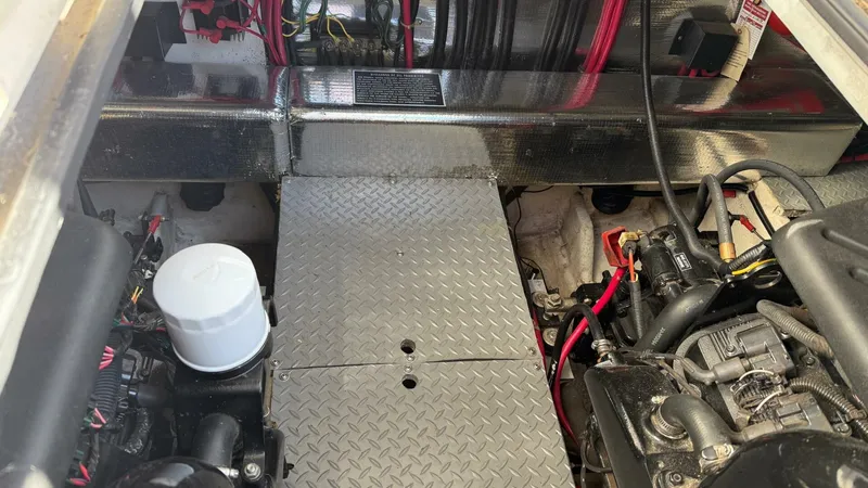 Slide: The Image of Regal 3780 Commodore 2001 - 5617429