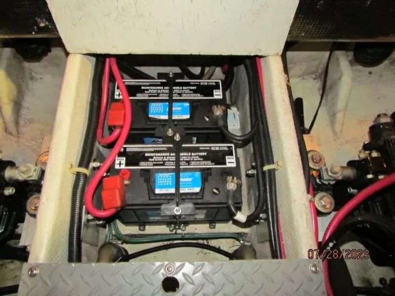 Slide: The Image of Regal 3780 Commodore 2001 - 5617479