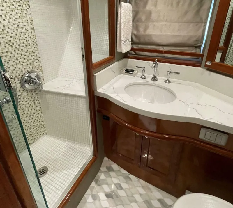 Slide: The Image of McKinna 57 Pilothouse 1999 - 5617673