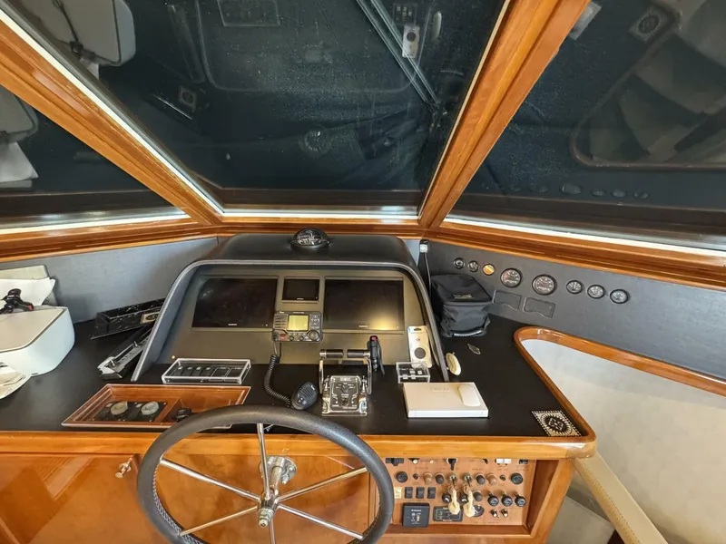 Slide: The Image of McKinna 57 Pilothouse 1999 - 5617705