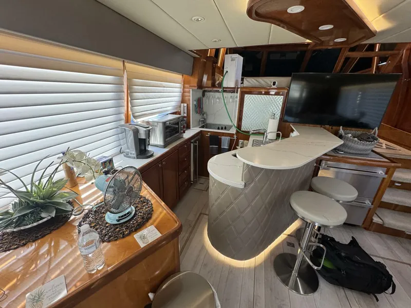 Slide: The Image of McKinna 57 Pilothouse 1999 - 5617548