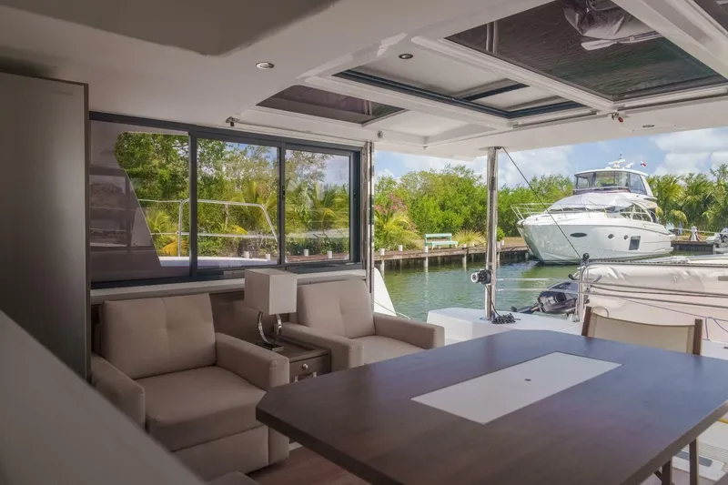 Slide: The Image of Point Clear Galley  Salon To Ext - 5623572