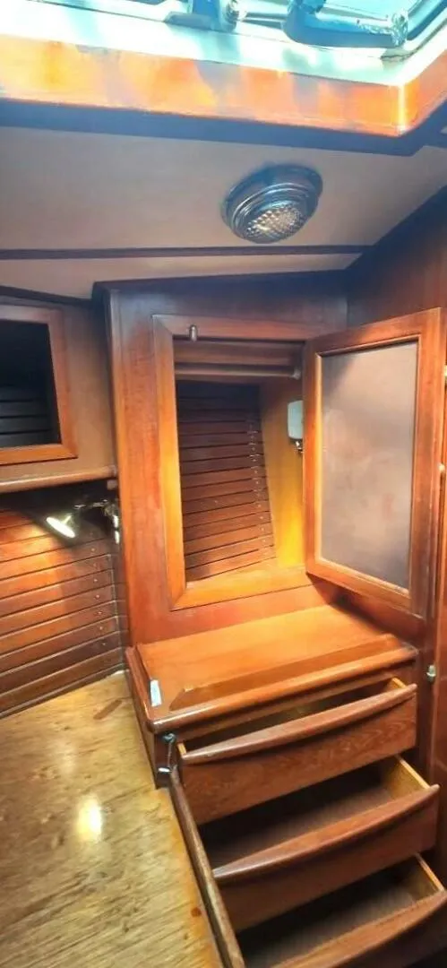 Slide: The Image of Ta Chiao CT-38 AFT CABIN 1986 - 5617869