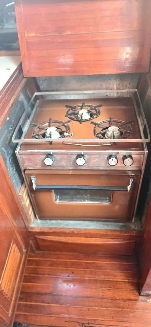 Slide: The Image of Ta Chiao CT-38 AFT CABIN 1986 - 5617861