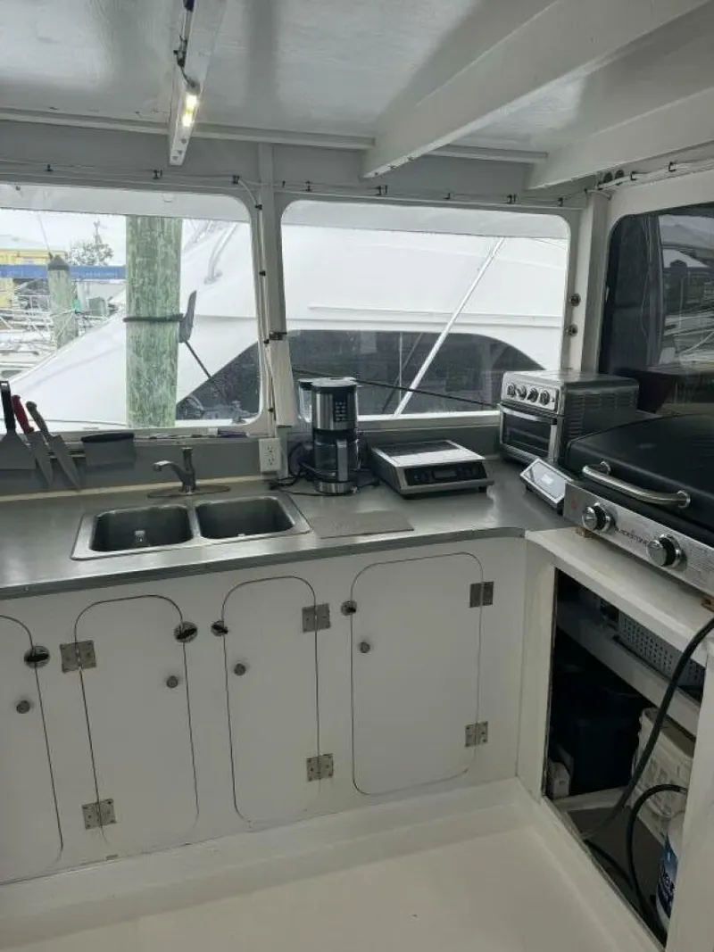 Slide: The Image of Commercial Monroe 1987 - 5617898