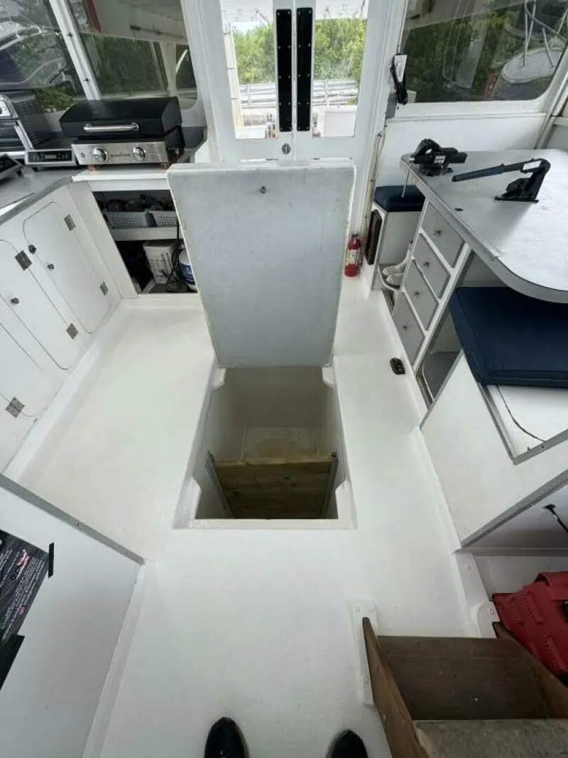 Slide: The Image of Commercial Monroe 1987 - 5617883